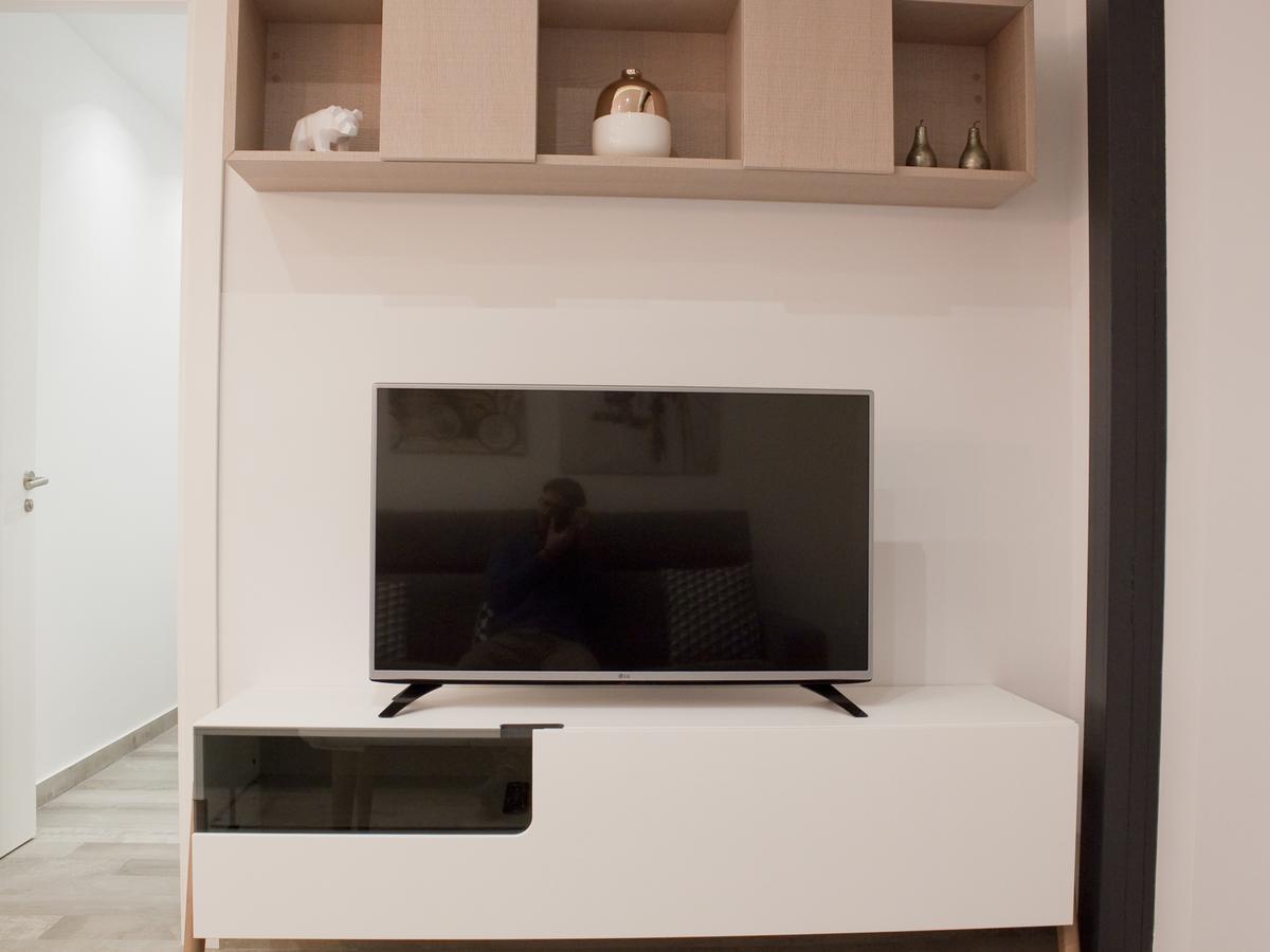 Apartamento Nuevo Y De Lujo En Puerta Del Sol Madrid Dış mekan fotoğraf