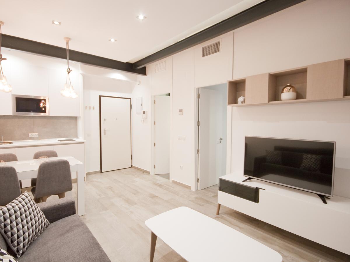 Apartamento Nuevo Y De Lujo En Puerta Del Sol Madrid Dış mekan fotoğraf